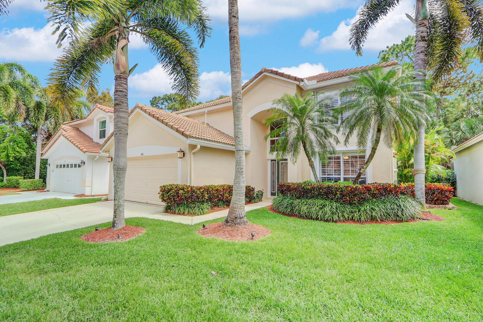 Property for Sale at 408 Woodview Circle, Palm Beach Gardens, Palm Beach County, Florida - Bedrooms: 4 
Bathrooms: 2.5  - $849,000