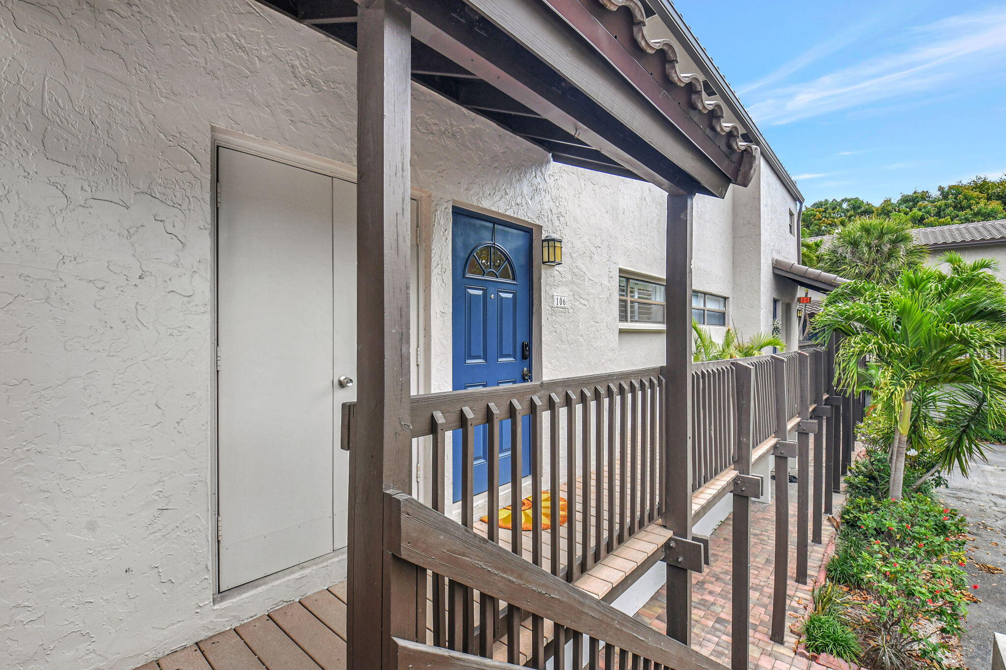 Property for Sale at 149 Nw 70th Street 106C, Boca Raton, Palm Beach County, Florida - Bedrooms: 2 
Bathrooms: 2.5  - $360,000