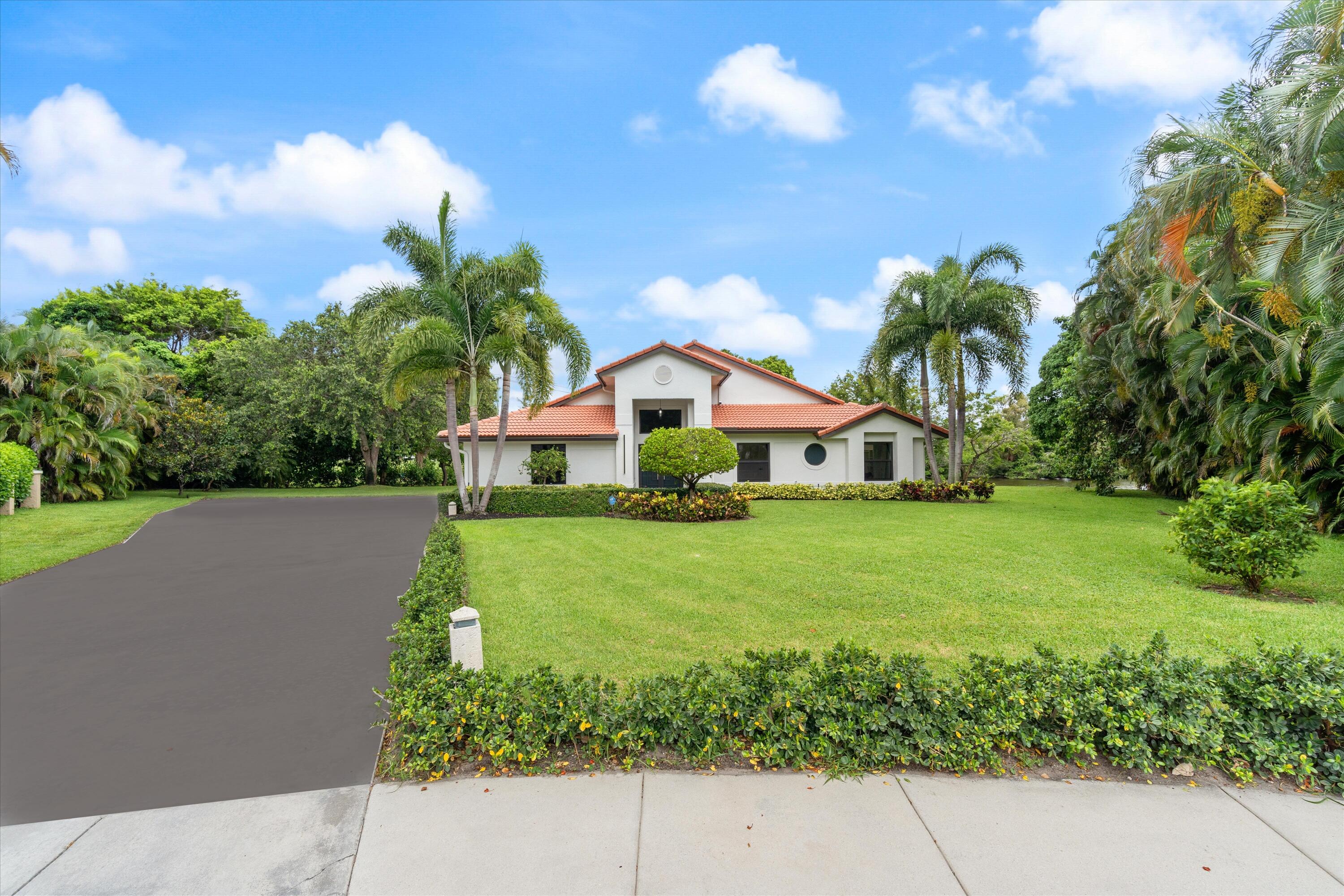 6231 Nw 4th Avenue, Boca Raton, Palm Beach County, Florida - 4 Bedrooms  
2.5 Bathrooms - 