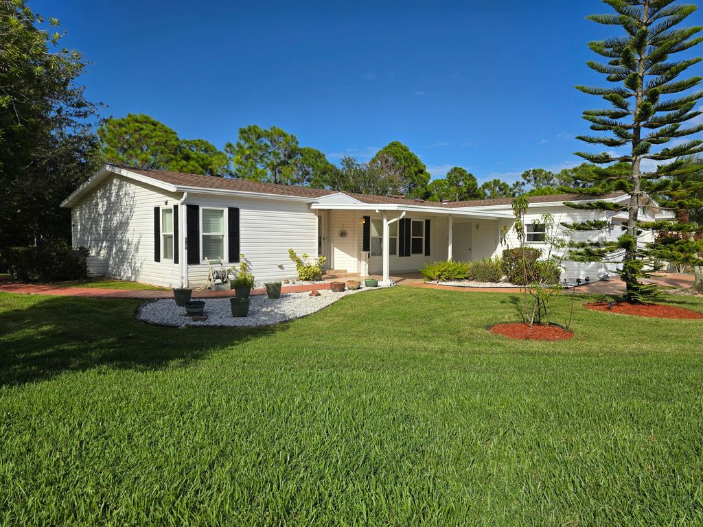 Photo of 2876 Eagles Nest Way, Port Saint Lucie, FL 34952 (MLS # RX-11129328)
