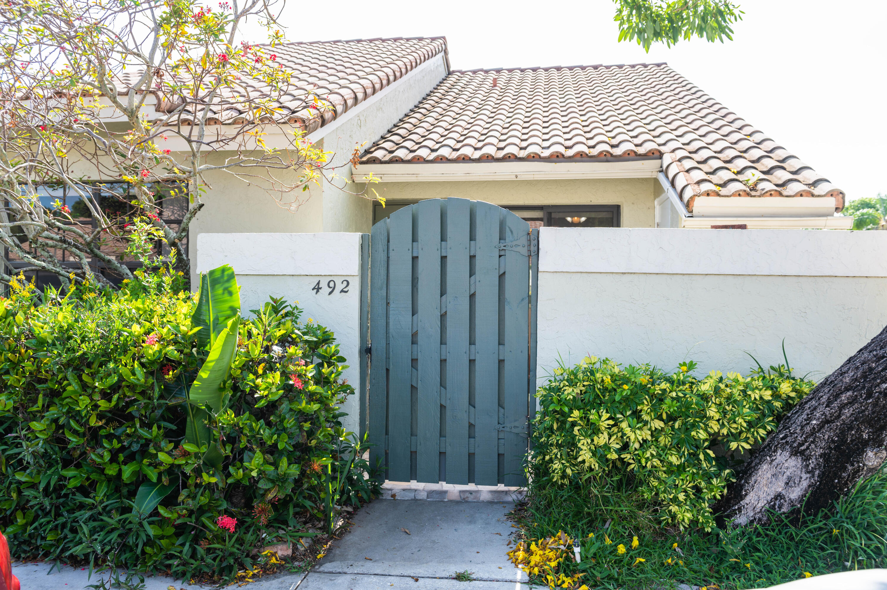 Property for Sale at 492 Hardwood Place, Boca Raton, Palm Beach County, Florida - Bedrooms: 2 
Bathrooms: 2  - $399,990
