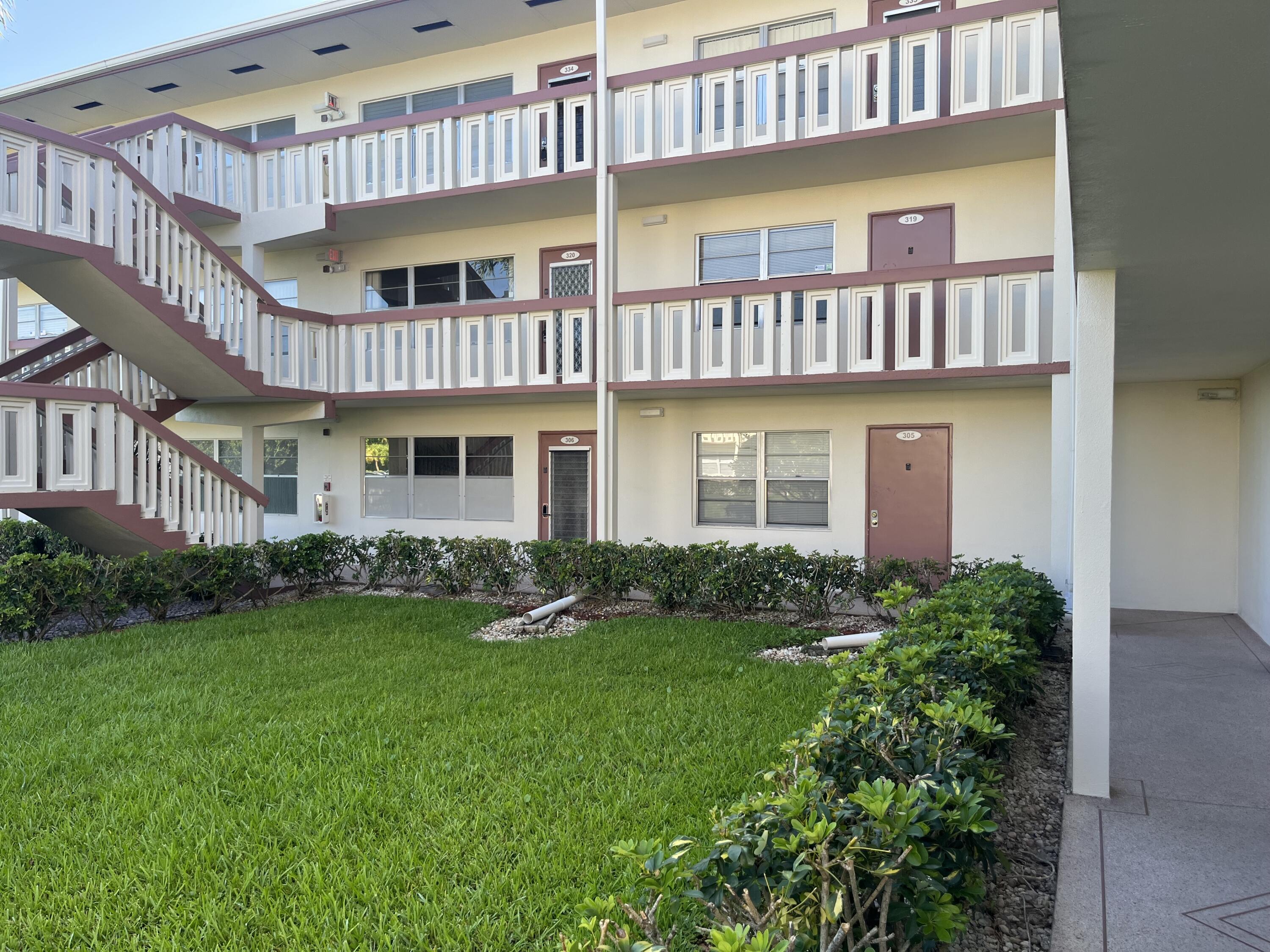 306 Preston H 306, Boca Raton, Palm Beach County, Florida - 1 Bedrooms  
1.5 Bathrooms - 