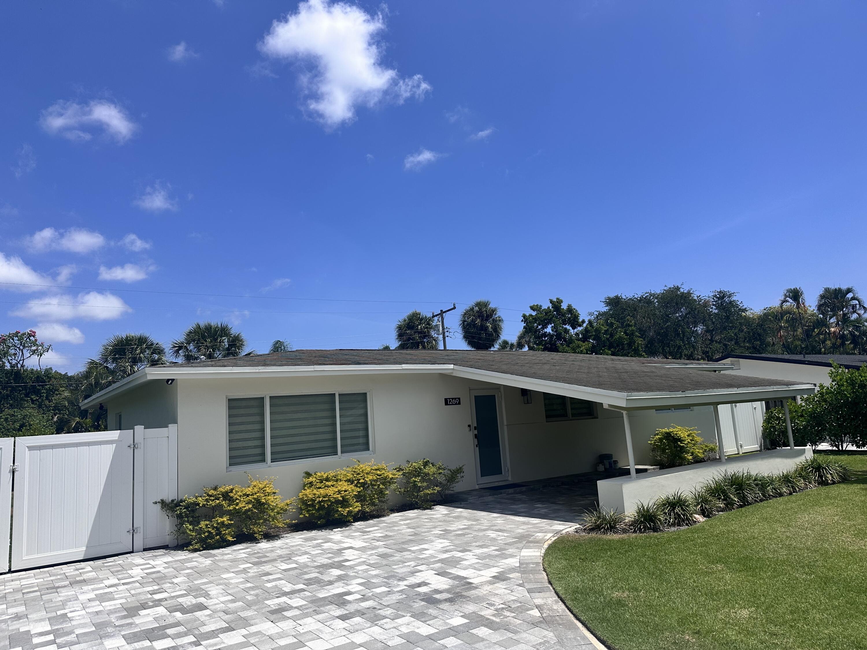 Property for Sale at 1269 Nw 4th Street, Boca Raton, Palm Beach County, Florida - Bedrooms: 3 
Bathrooms: 2  - $699,000