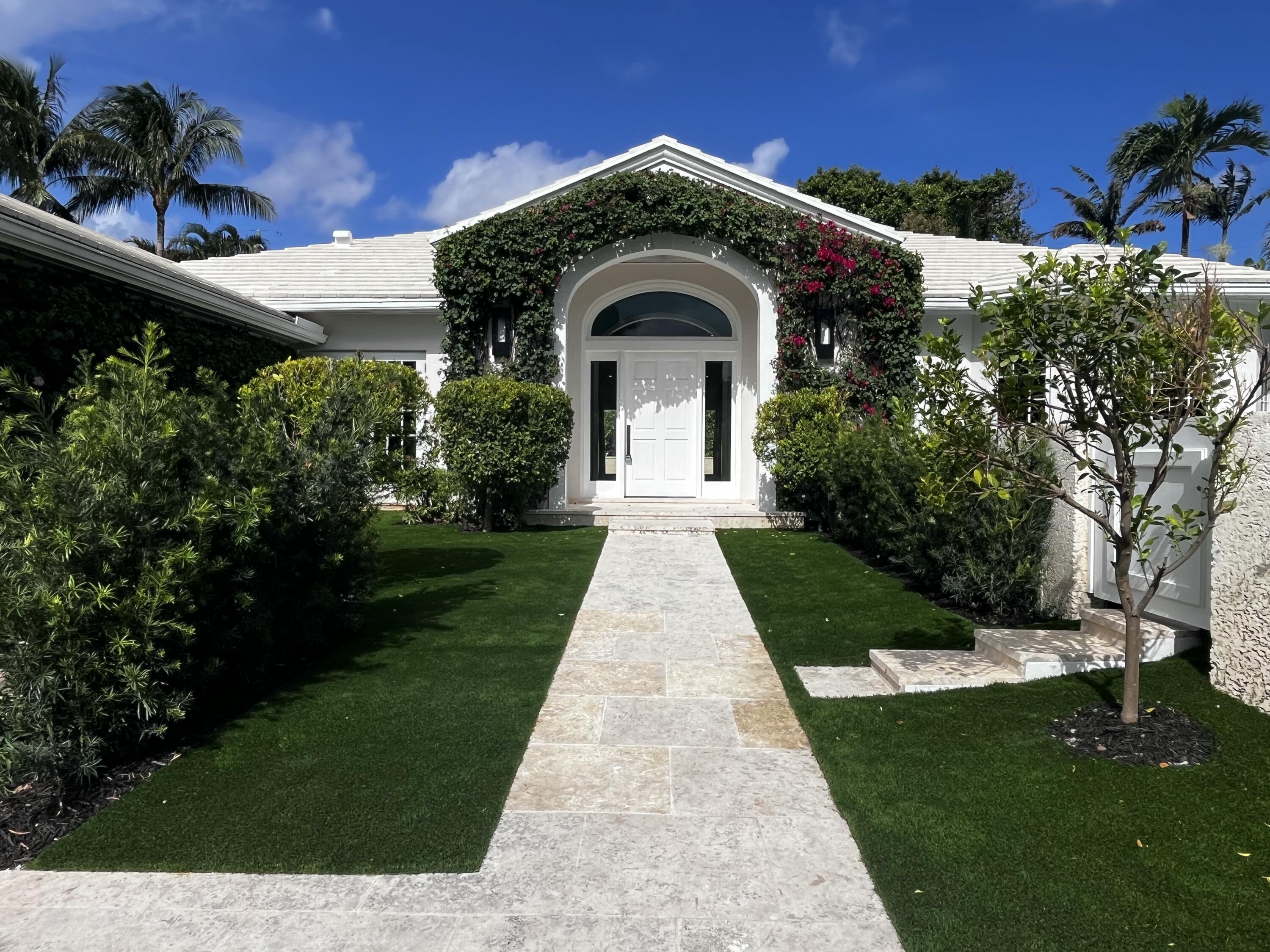 Property for Sale at 255 Ridgeview Drive, Palm Beach, Palm Beach County, Florida - Bedrooms: 4 
Bathrooms: 4.5  - $12,400,000