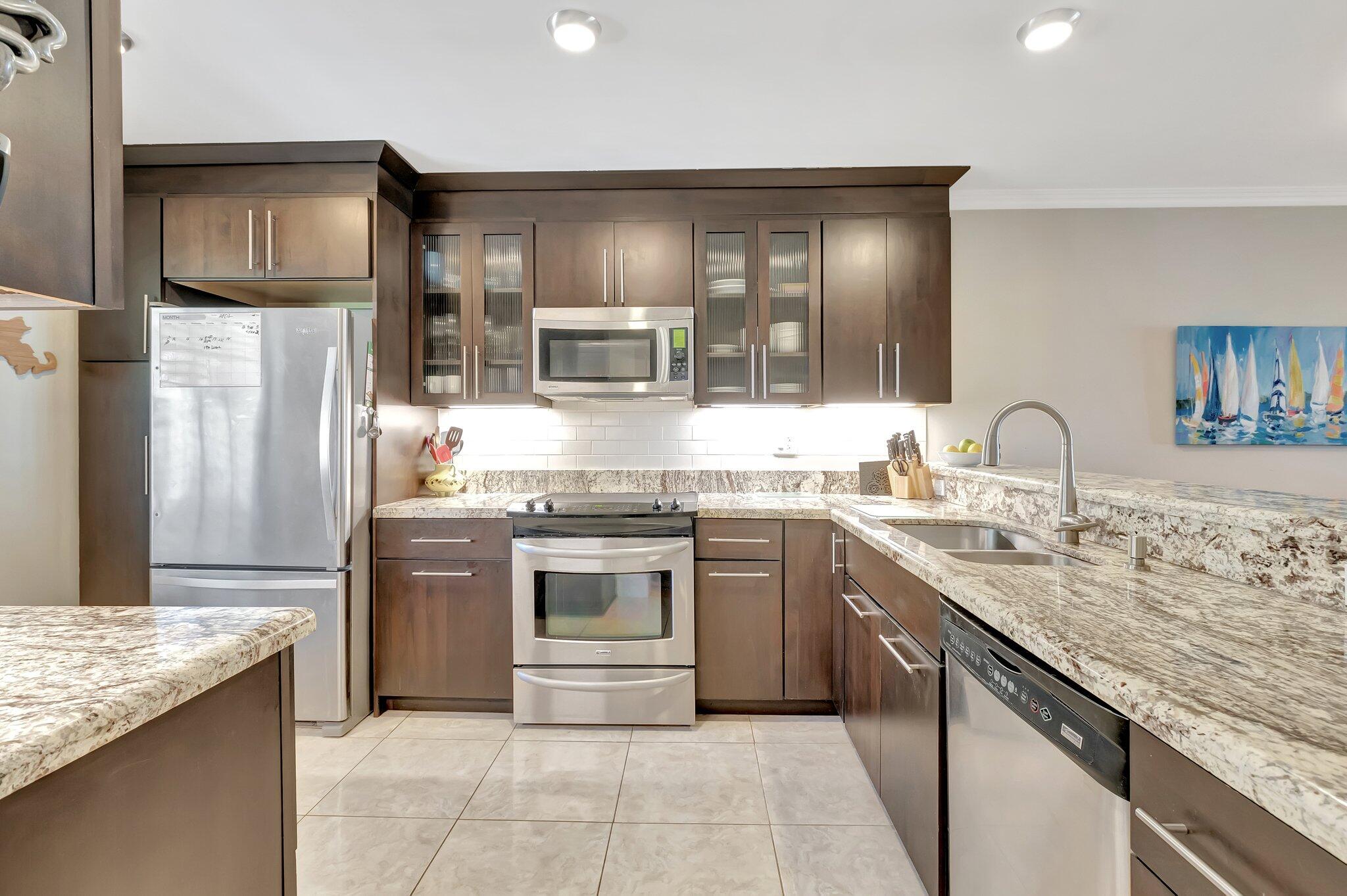 Property for Sale at 701 Avenue L Avenue 106-A, Delray Beach, Palm Beach County, Florida - Bedrooms: 2 
Bathrooms: 2  - $369,000