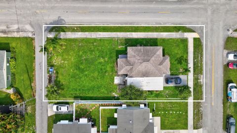 Tiny photo for 2403 Scott Street St, Hollywood, FL 33020 (MLS # RX-11119447)