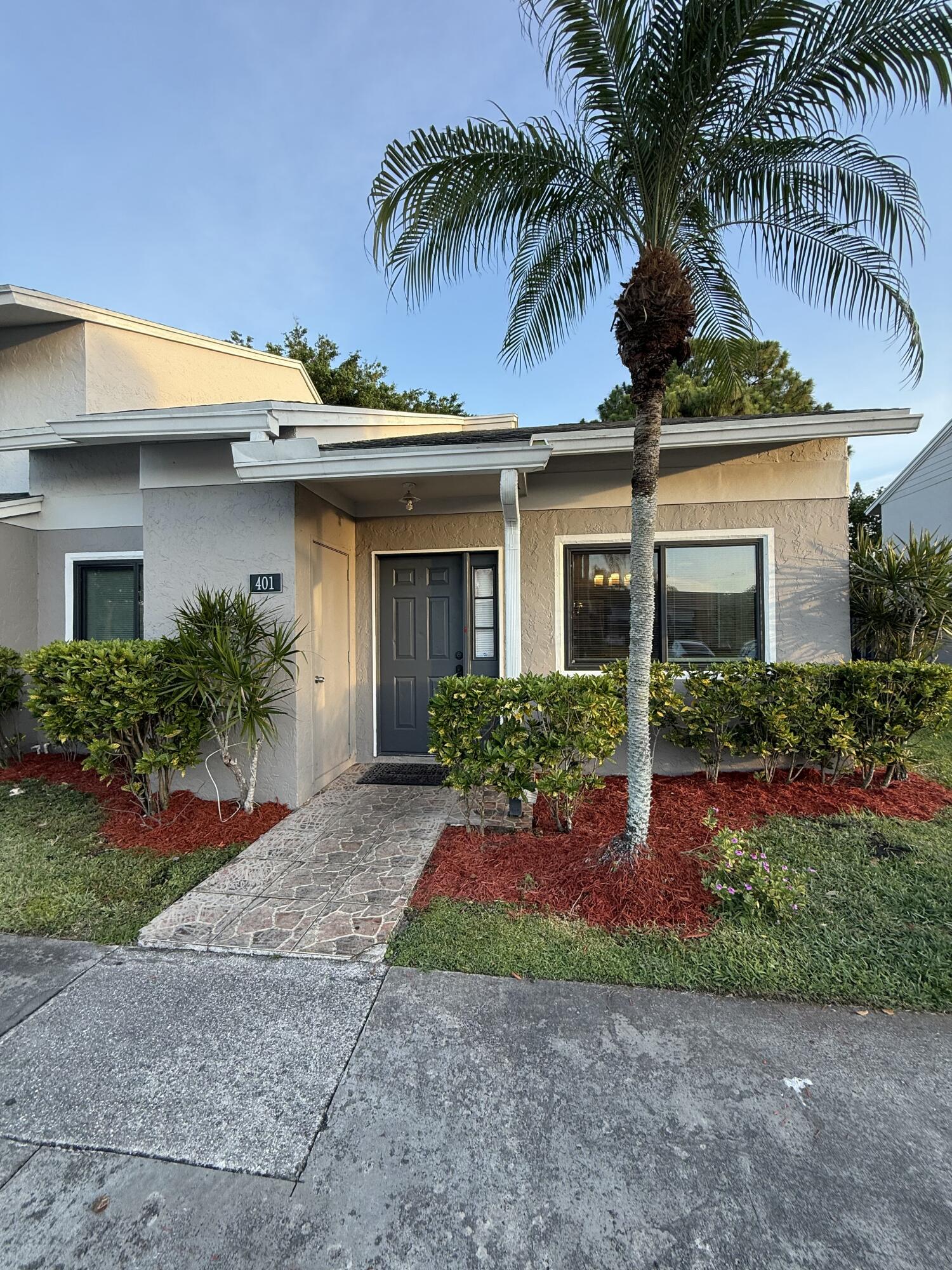 Property for Sale at 401 Shoreview Drive Drive, Greenacres, Palm Beach County, Florida - Bedrooms: 3 
Bathrooms: 2  - $330,000