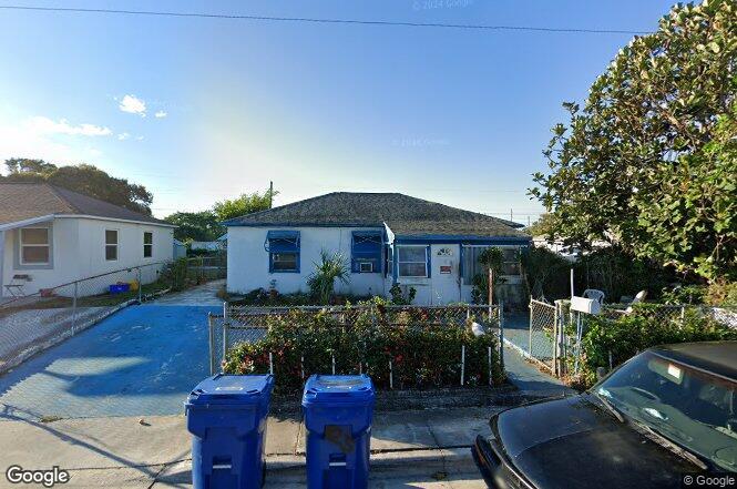 Property for Sale at 817 W 3rd Street, Riviera Beach, Palm Beach County, Florida - Bedrooms: 3 
Bathrooms: 2  - $284,000