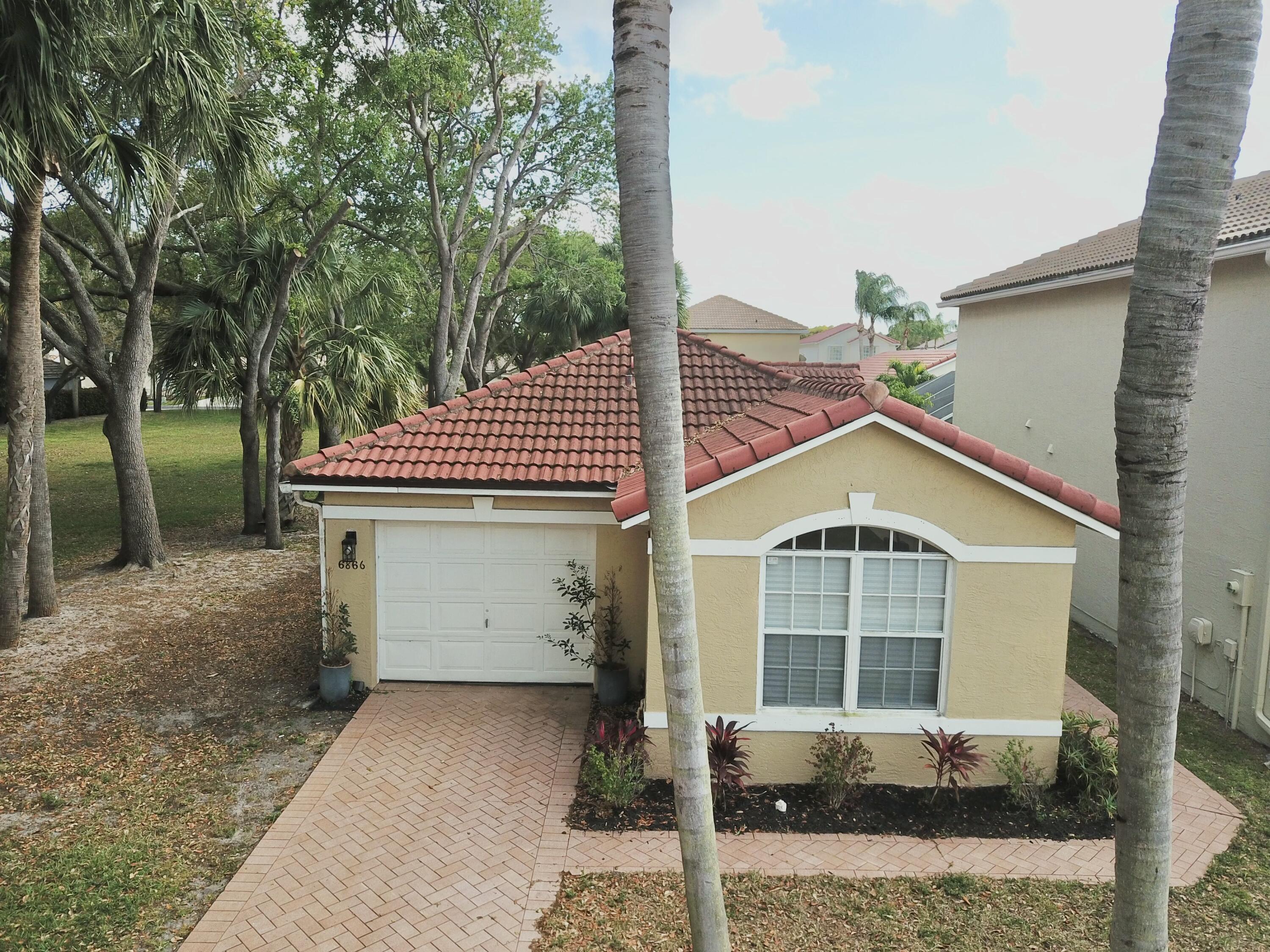 Property for Sale at 6866 Long Key Street, Lake Worth, Palm Beach County, Florida - Bedrooms: 3 
Bathrooms: 2  - $449,999