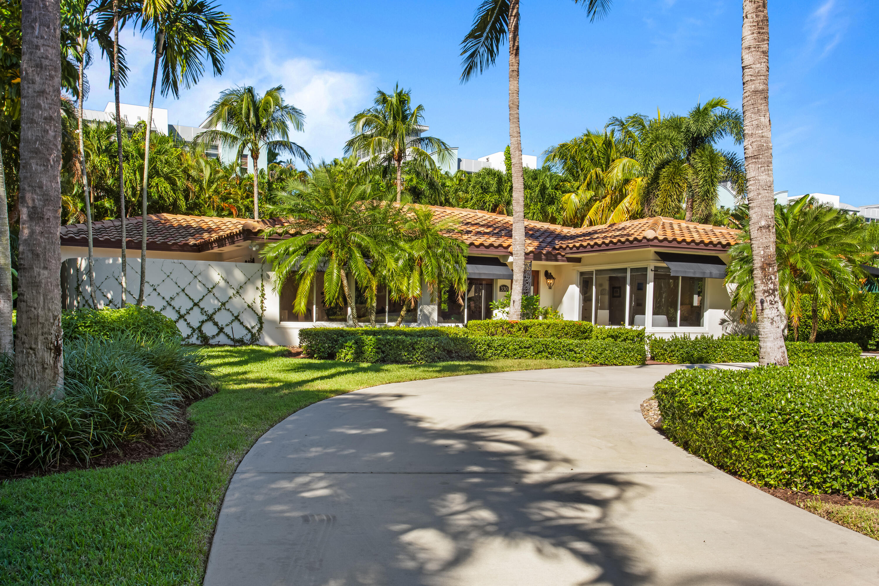 Property for Sale at 330 Se 7th Avenue, Delray Beach, Palm Beach County, Florida - Bedrooms: 3 
Bathrooms: 3  - $2,750,000