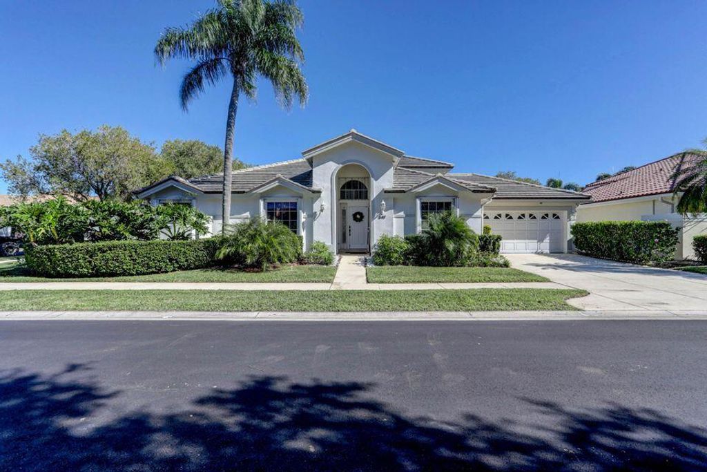 Photo of 347 Eagleton Golf Drive, Palm Beach Gardens, FL 33418 (MLS # RX-10955697)