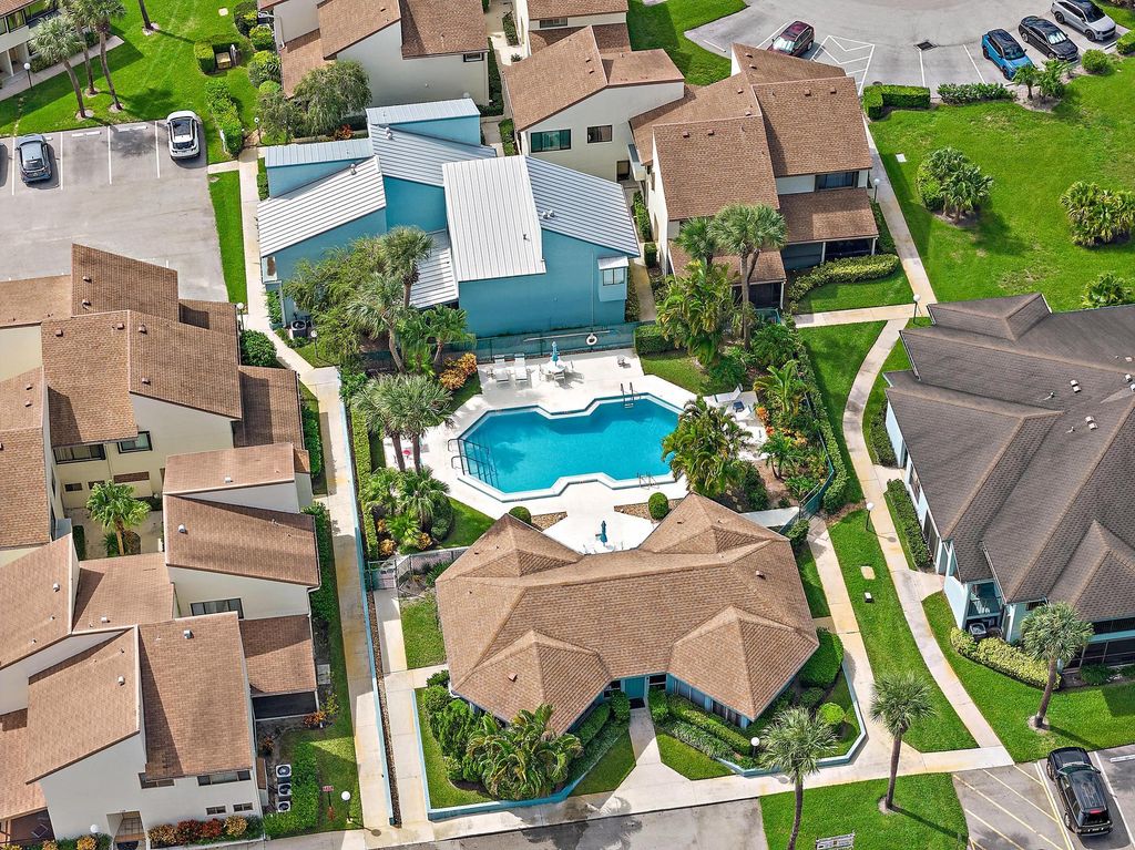 Photo of 950 S Kanner Hwy Hwy #B-24, Stuart, FL 34994 (MLS # RX-11129714)