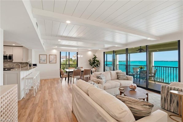 8403 ESTERO BLVD APT 201, FORT MYERS BEACH, FL 33931 - Image 0142de48b68d0ce9e796aedc827fa3b8/2781597591