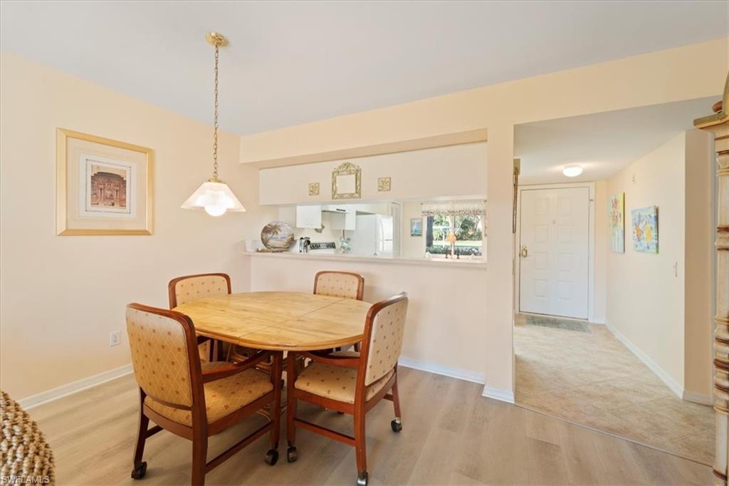 Naples, Florida 34104, United States, 2 Bedrooms Bedrooms, ,2 BathroomsBathrooms,Residential,Active,32550