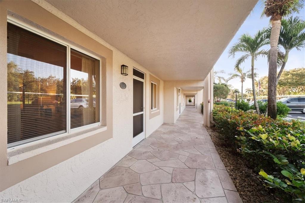 Naples, Florida 34104, United States, 2 Bedrooms Bedrooms, ,2 BathroomsBathrooms,Residential,Active,32550