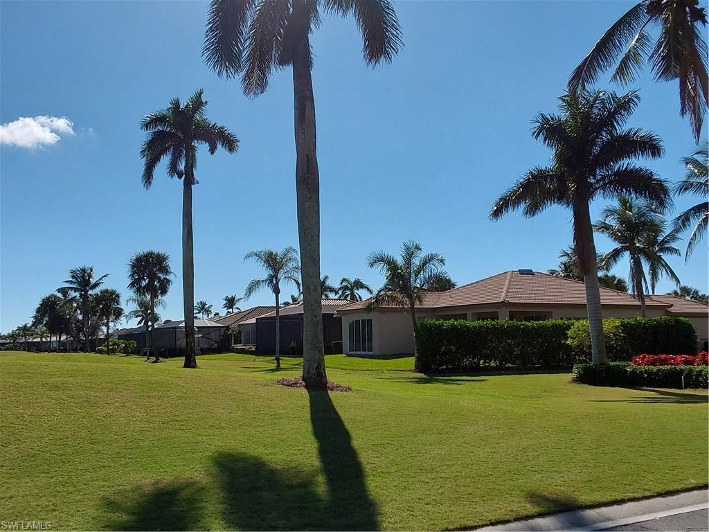 16429 Edgemont DR
