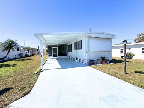 153 Carissa LN 85 NAPLES FL 34114