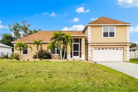 839 NW 2nd ST, Cape Coral, FL 33993 - #: 223088570