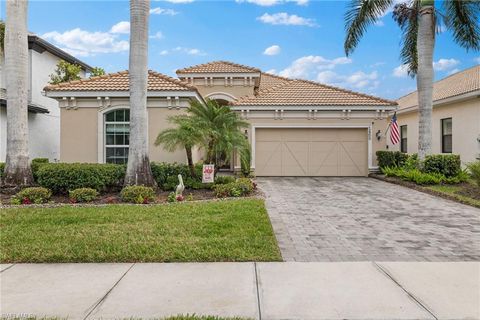 1465 Serrano CIR NAPLES FL 34105