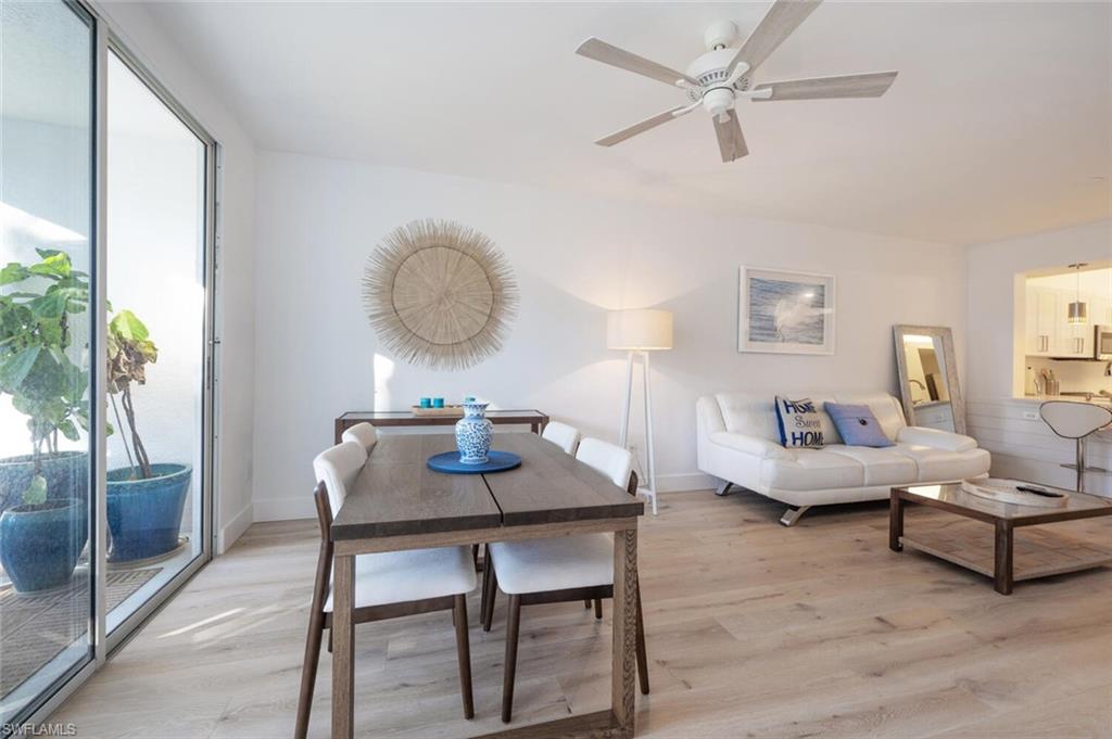 Naples, Florida 34109, United States, 2 Bedrooms Bedrooms, ,2 BathroomsBathrooms,Residential,Pending,87522