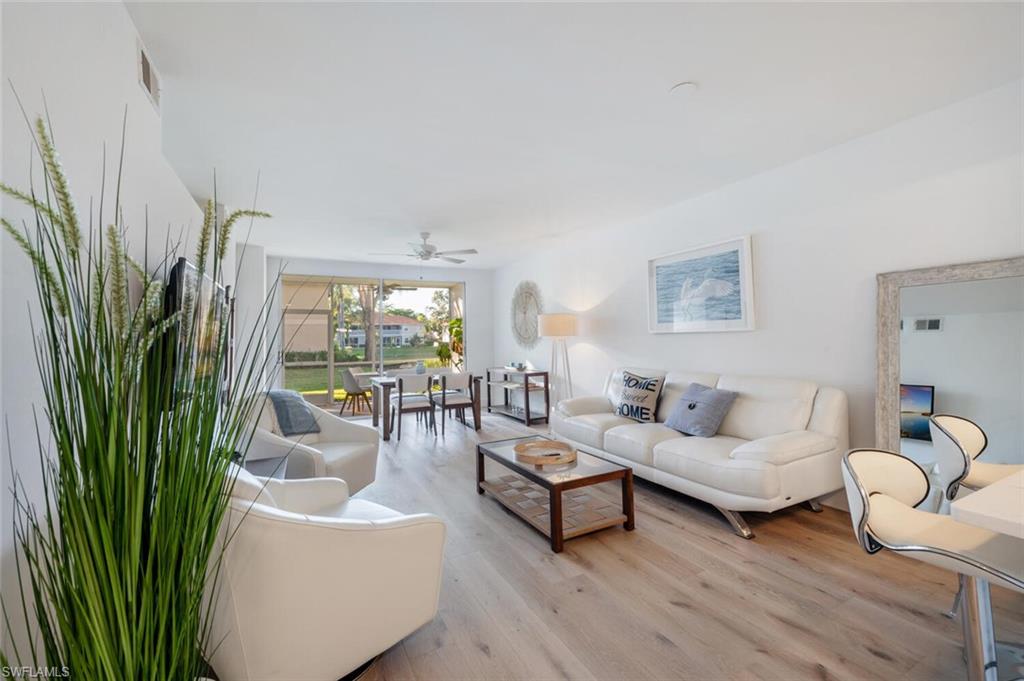 Naples, Florida 34109, United States, 2 Bedrooms Bedrooms, ,2 BathroomsBathrooms,Residential,Pending,87522