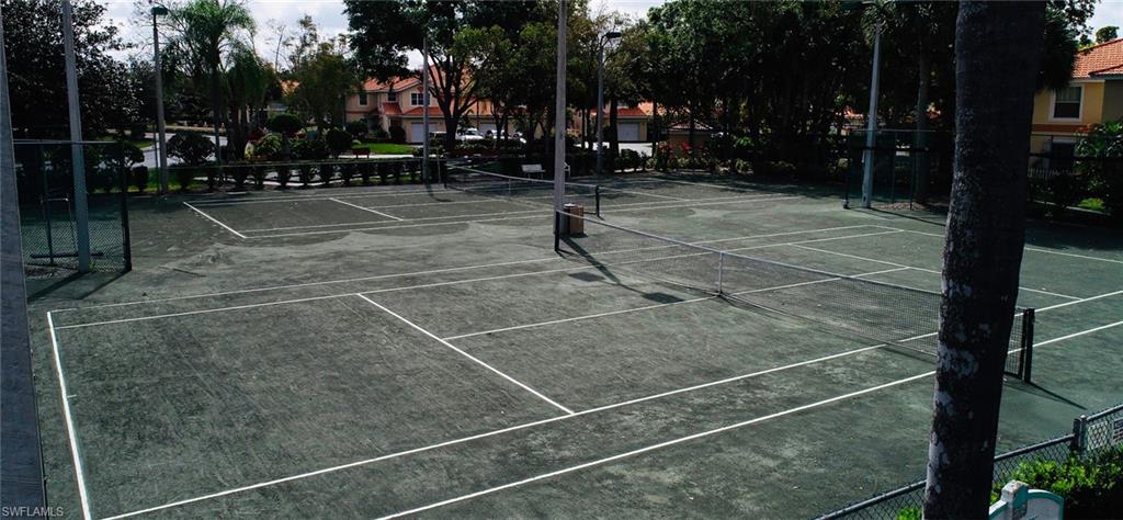 Naples, Florida 34109, United States, 2 Bedrooms Bedrooms, ,2 BathroomsBathrooms,Residential,Pending,87522