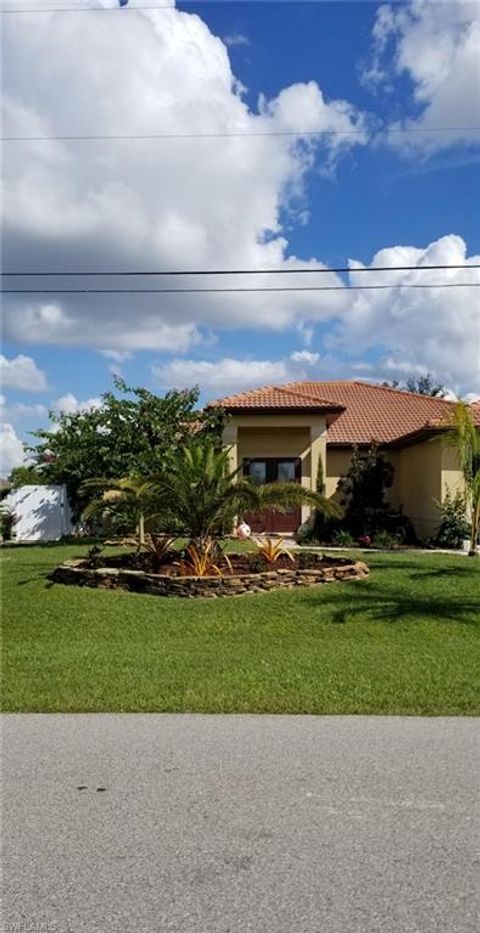 511 SW 7th PL CAPE CORAL FL 33991