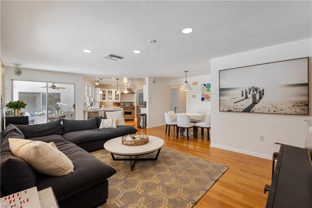 626 Regatta RD