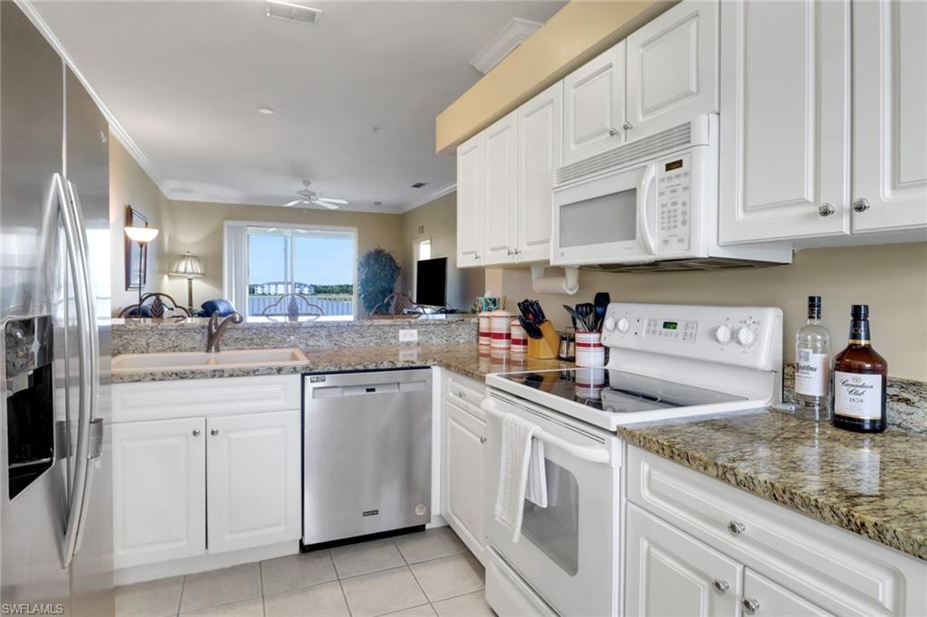 10390 Washingtonia Palm WAY 4443