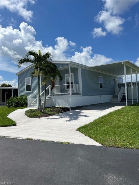 4685 Fiji LN BONITA SPRINGS FL 34134