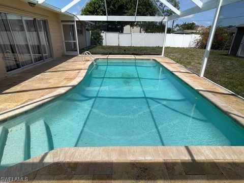 2107 Woodland BLVD FORT MYERS FL 33907