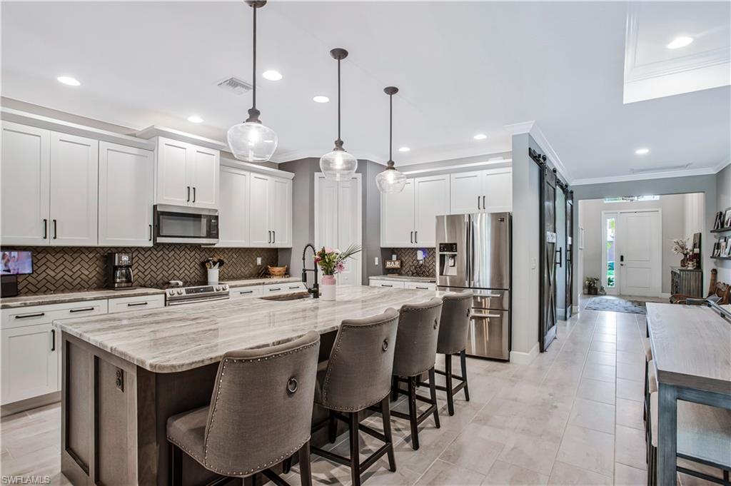 8651 Colony Trace DR