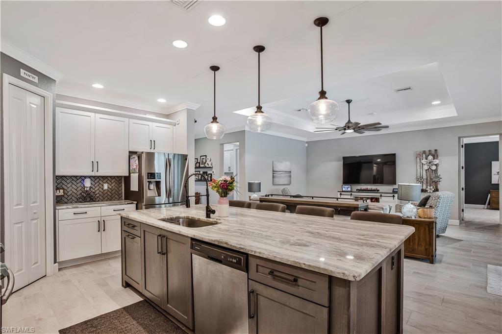 8651 Colony Trace DR