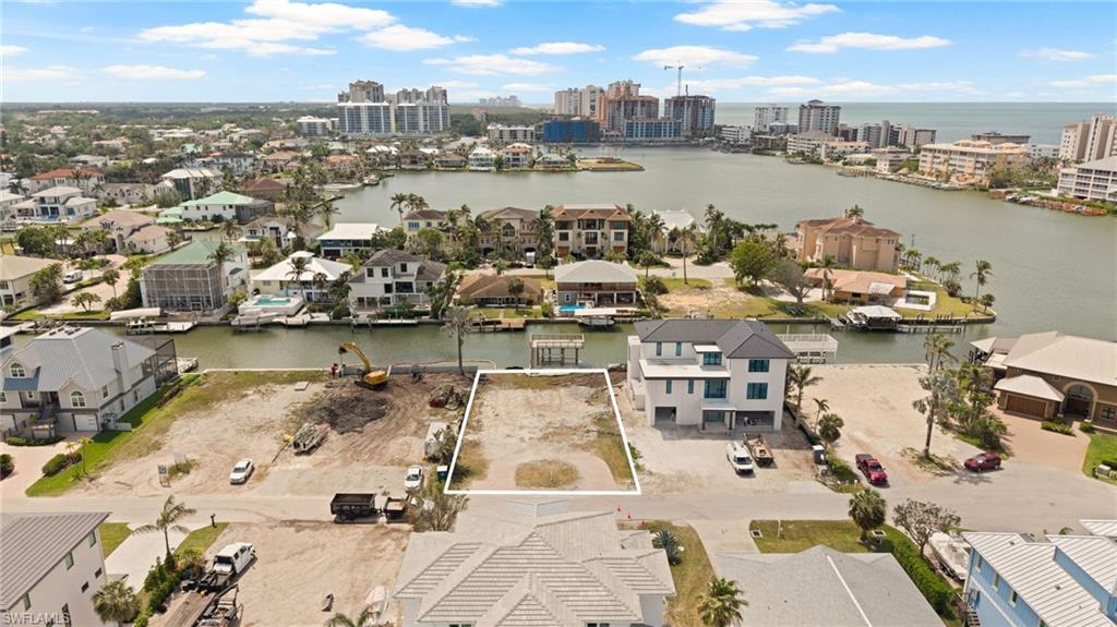 270 TRADE WINDS AVE