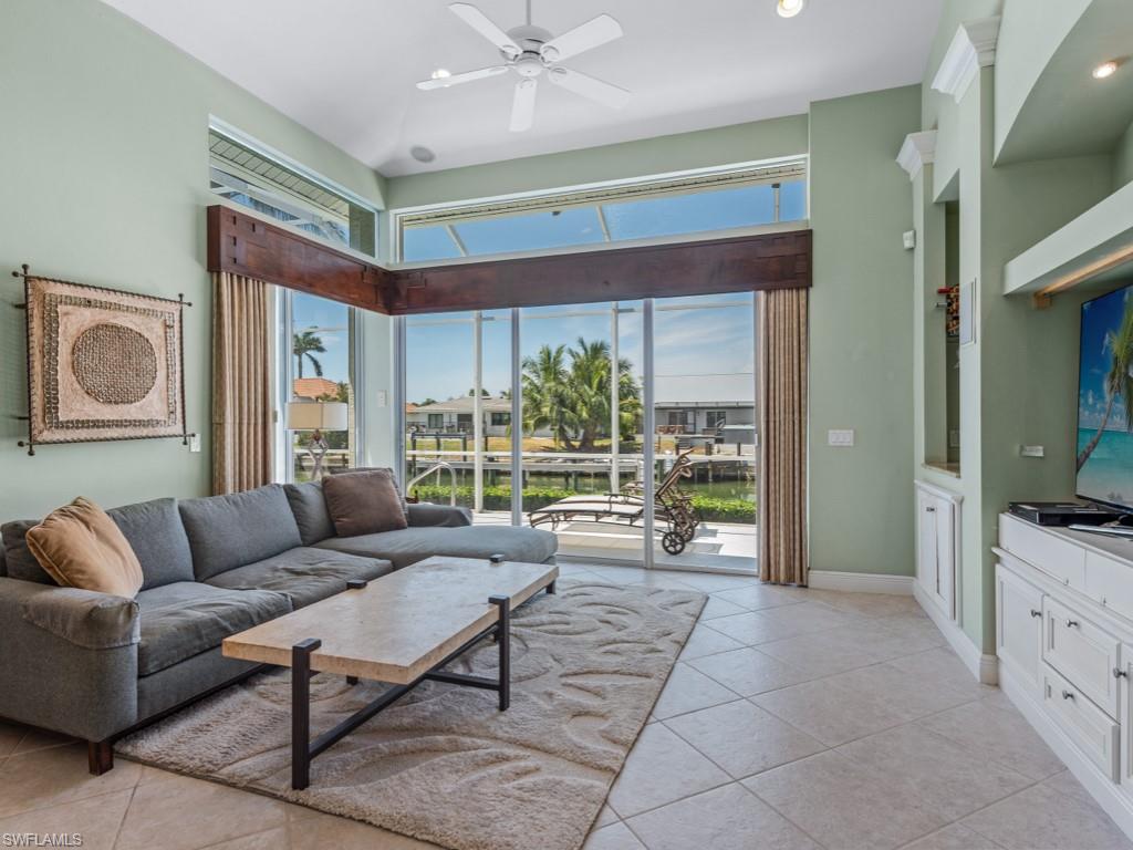 1288 Balboa CT