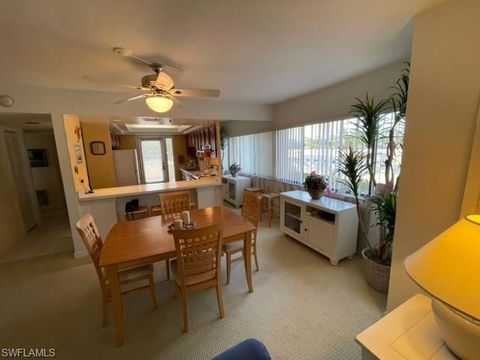 4100 Steamboat BEND E Unit 101, Fort Myers, FL 33919 - #: 222089944
