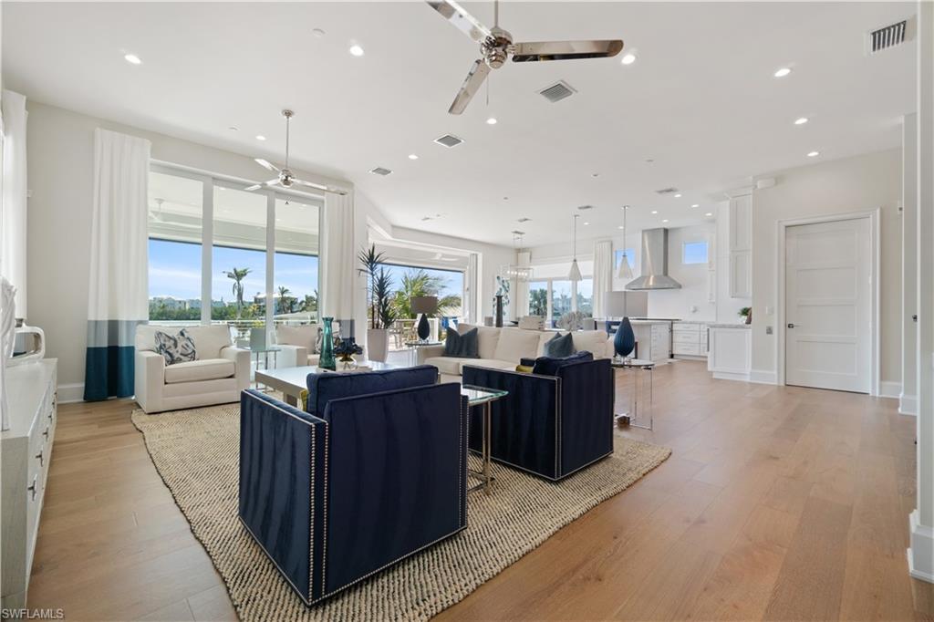 5997 Cypress LN