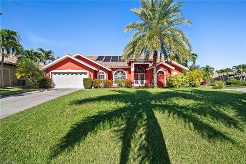 2215 SW 51st ST CAPE CORAL FL 33914