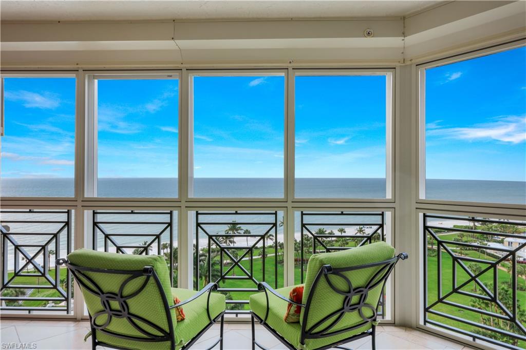4021 Gulf Shore BLVD N 1002