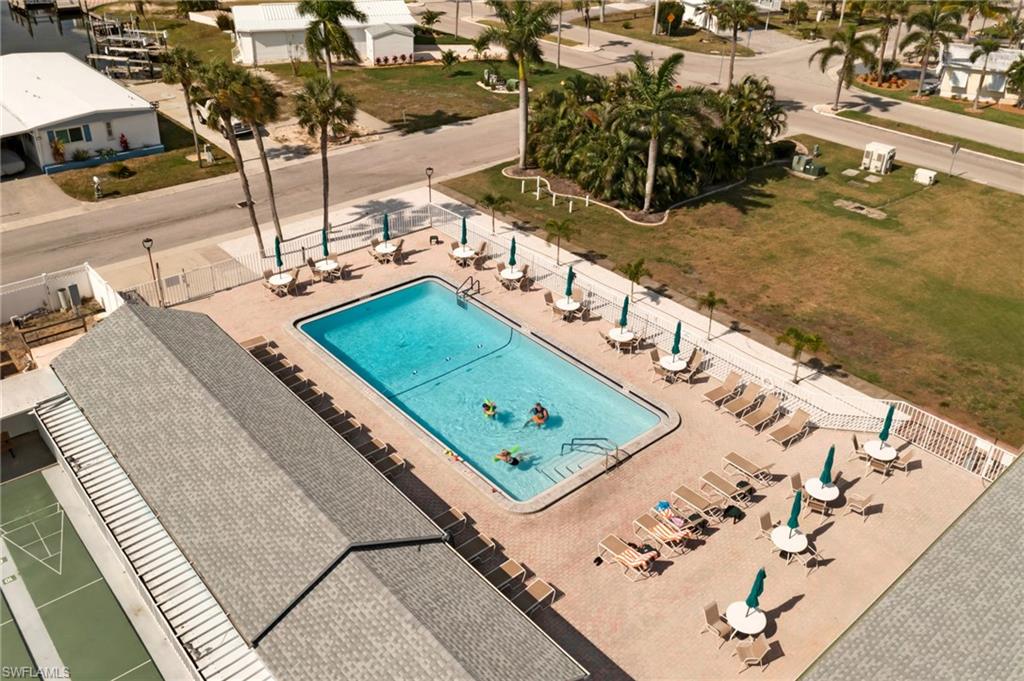 Fort Myers Beach, Florida 33931, United States, 2 Bedrooms Bedrooms, ,2 BathroomsBathrooms,Residential,Active,56983