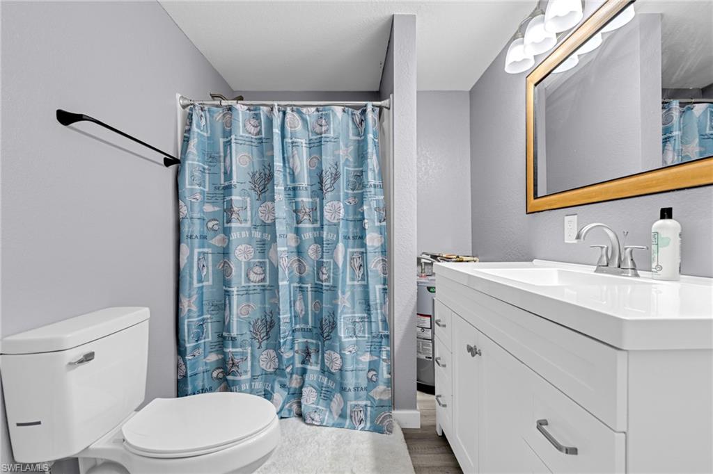 Fort Myers Beach, Florida 33931, United States, 2 Bedrooms Bedrooms, ,2 BathroomsBathrooms,Residential,Active,56983