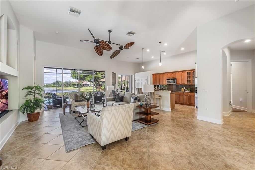 5634 Whispering Willow WAY