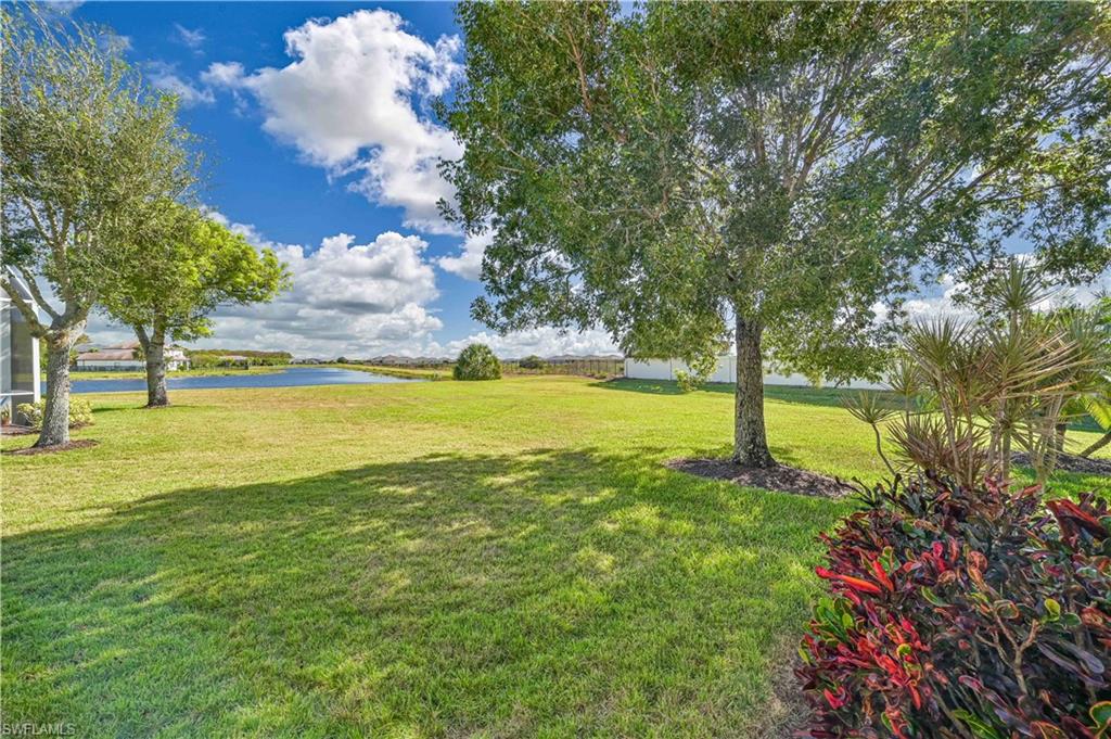 Alva, Florida 33920, United States, 2 Bedrooms Bedrooms, ,2 BathroomsBathrooms,Residential,Pending,31520