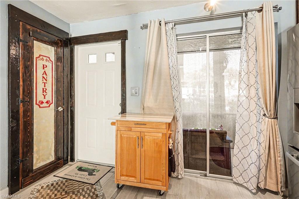 4150 Looking Glass LN 3903