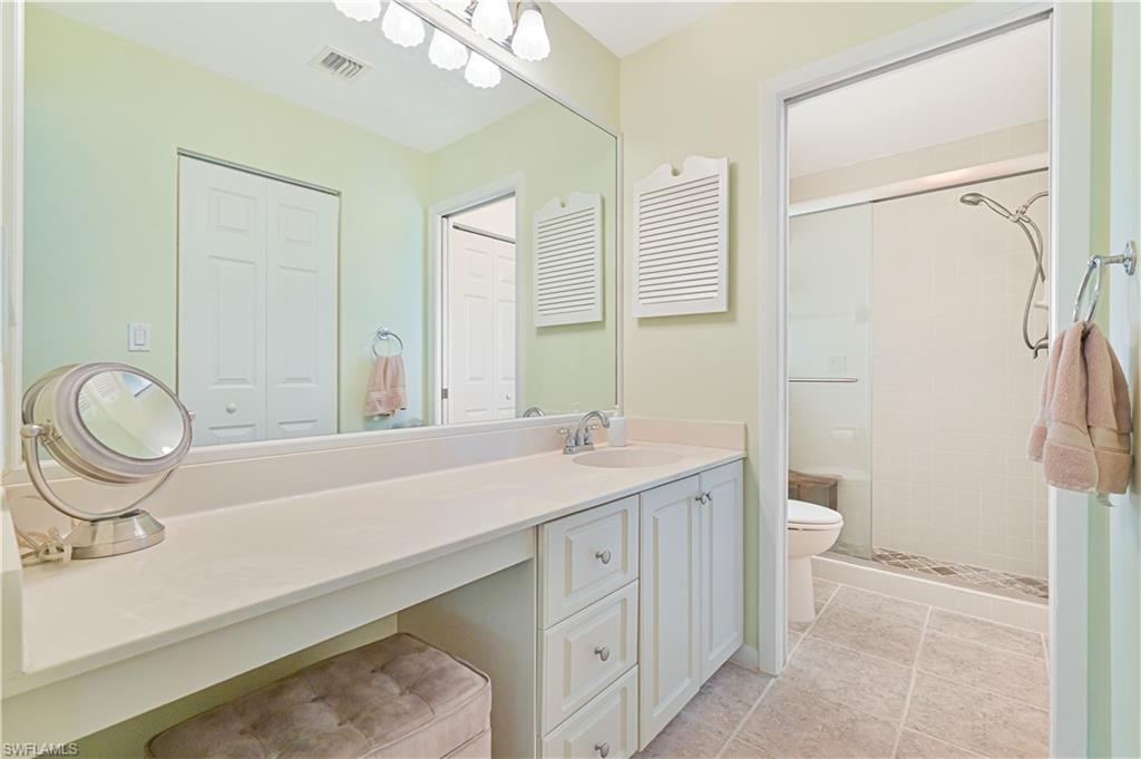 Fort Myers, Florida 33907, United States, 2 Bedrooms Bedrooms, ,2 BathroomsBathrooms,Residential,Active,159778