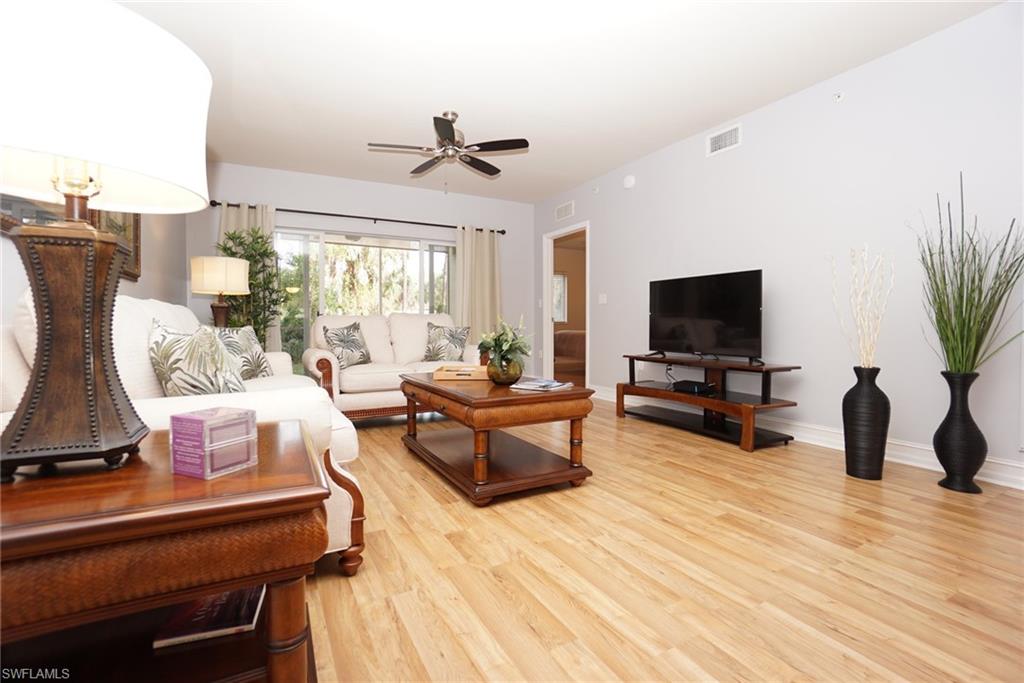 Naples, Florida 34104, United States, 2 Bedrooms Bedrooms, ,2 BathroomsBathrooms,Residential,Active,127504