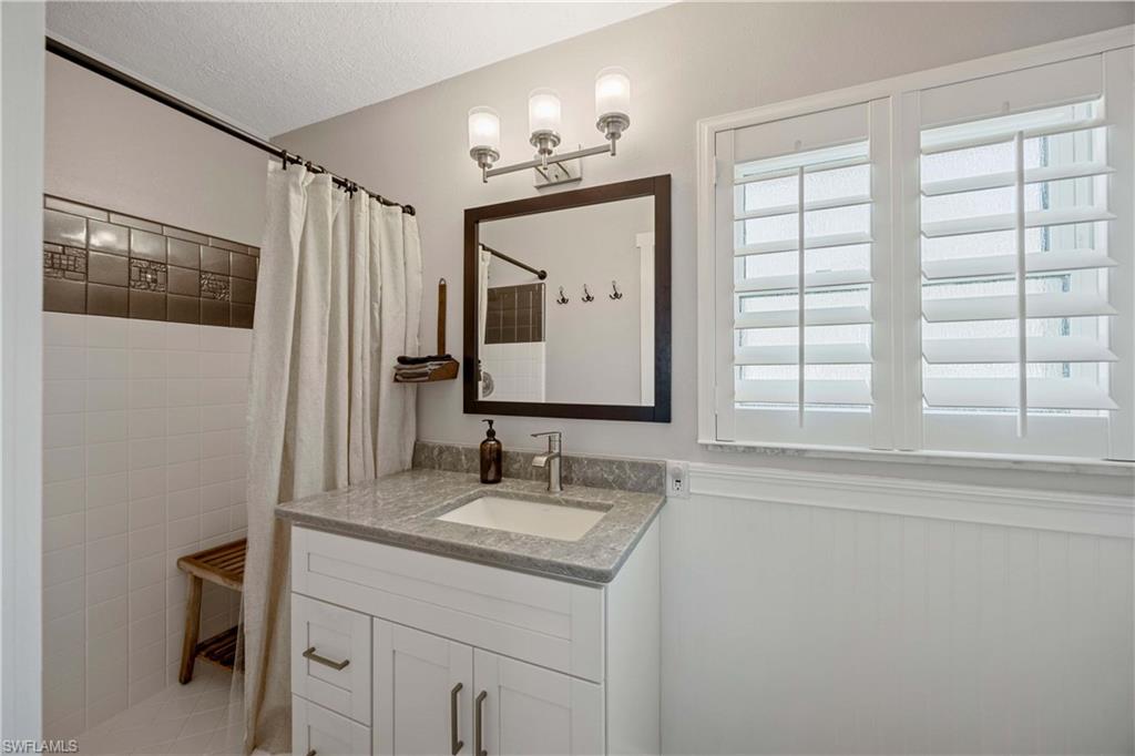 Cape Coral, Florida 33904, United States, 3 Bedrooms Bedrooms, ,3 BathroomsBathrooms,Residential,Contingent,138652