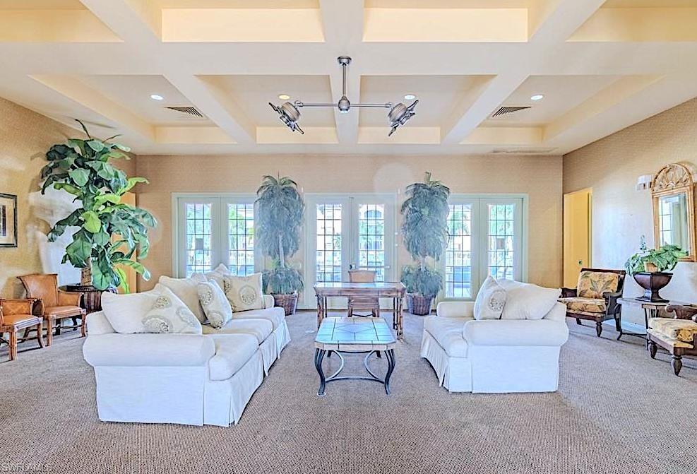 4122 Residence DR 102