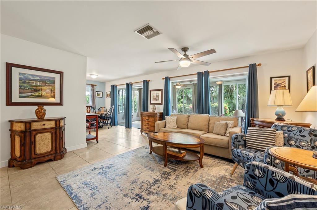 Naples, Florida 34112, United States, 2 Bedrooms Bedrooms, ,2 BathroomsBathrooms,Residential,Active,42642