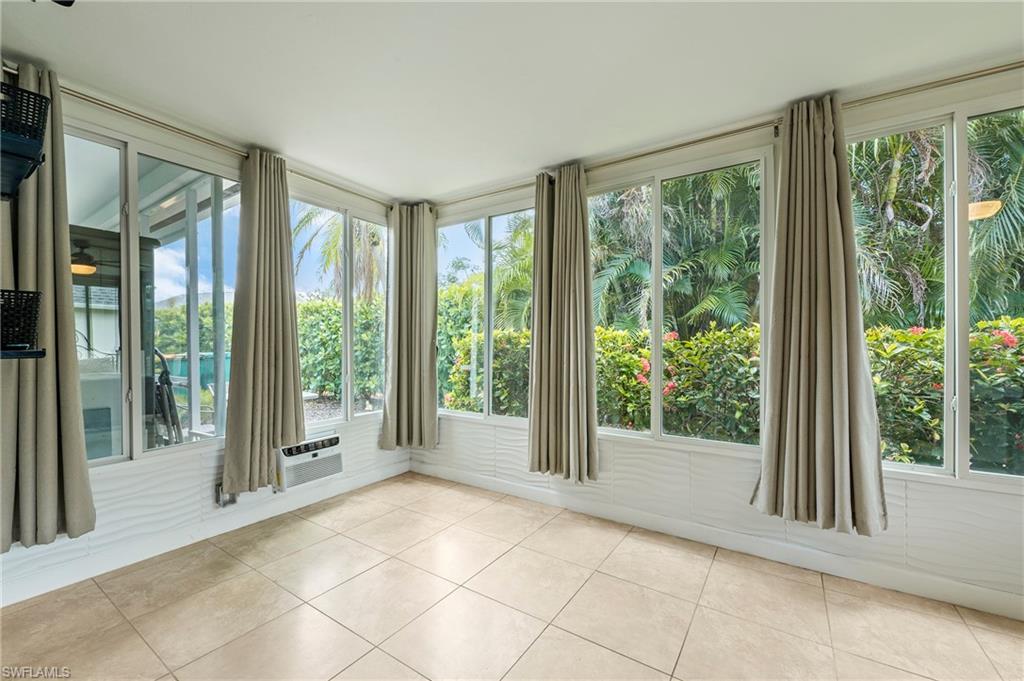 Naples, Florida 34112, United States, 2 Bedrooms Bedrooms, ,2 BathroomsBathrooms,Residential,Active,42642